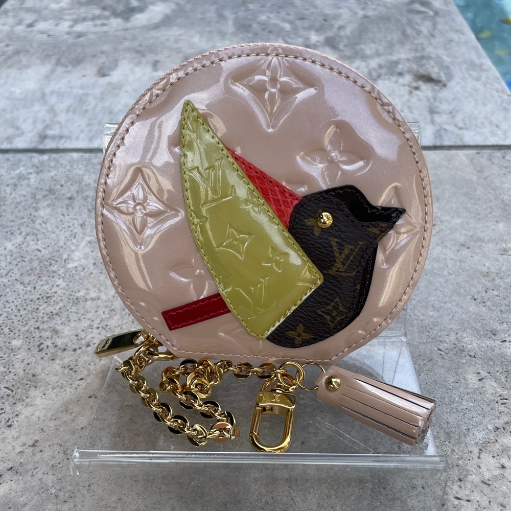 Louis Vuitton Animania Round Wallet